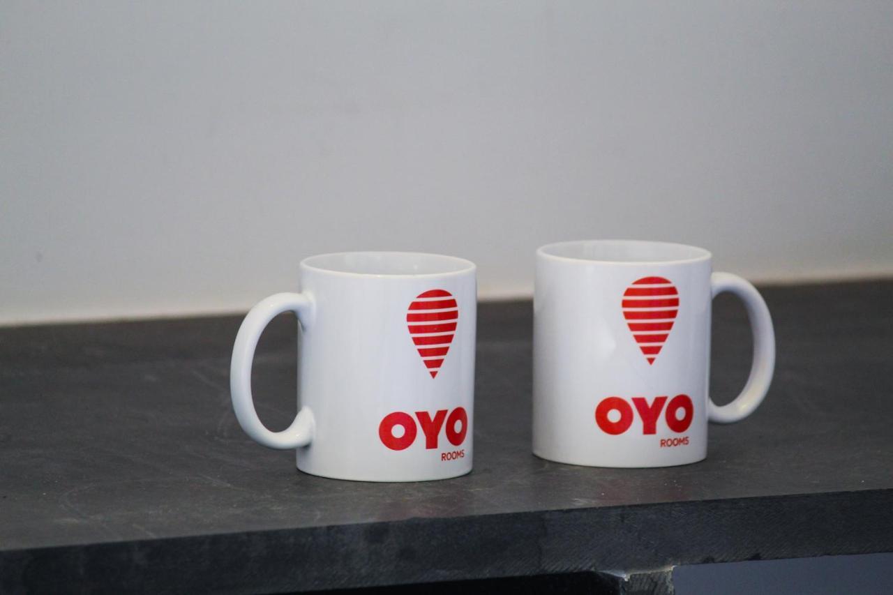 Oyo 8110 Nstay 31 Гургаон Екстериор снимка